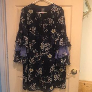 NWT VINCE CAMUTO Navy Floral Tiered Sleeve Dress, Size 12